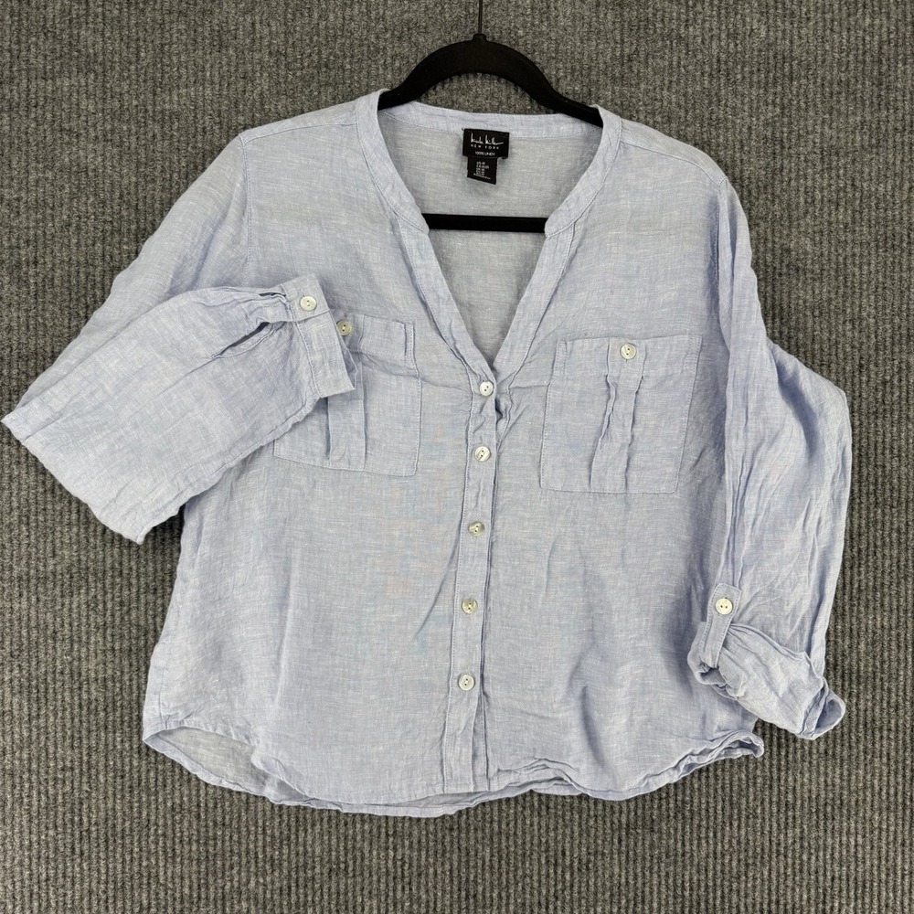 Nicole Miller 100% linen button front shirt light blue roll tab sleeve Medium